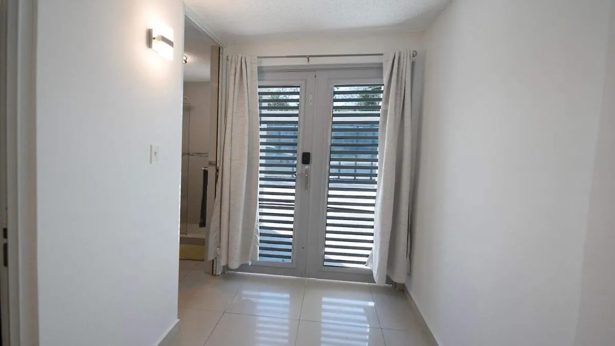Aquaville Dorado Moderna Villa 2 Lägenhet